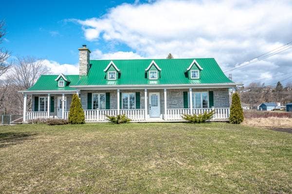 10801 Boul. Ste-Anne, Sainte-Anne-de-Beaupré — photo 2