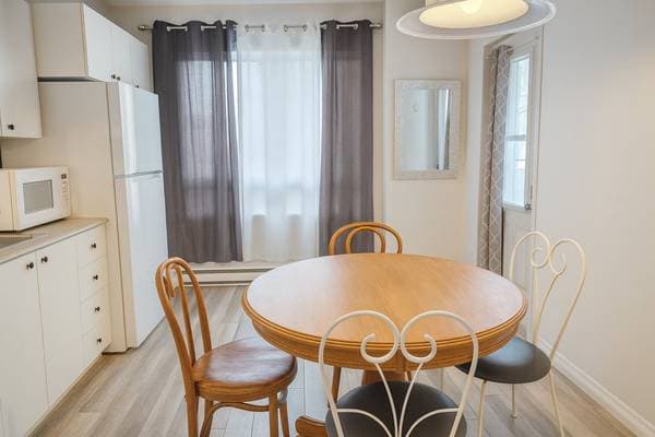 527 -529 Rue St-Germain E., Rimouski — photo 2