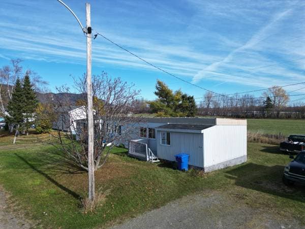44 -46 Rue Benjamin-Leblanc, Carleton-sur-Mer — photo 3