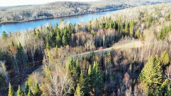 1050Z Ch. du Lac-Macaza, La Macaza — photo 19