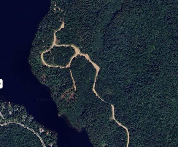 1050Z Ch. du Lac-Macaza, La Macaza — photo 25