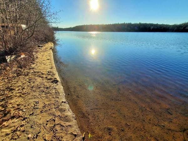 1050Z Ch. du Lac-Macaza, La Macaza — photo 5