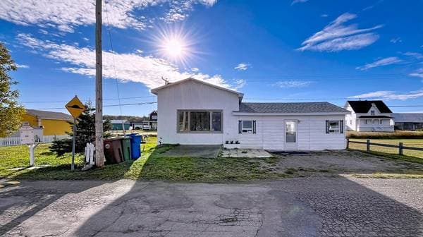 284 Route de la Mer, Sainte-Flavie — photo 2