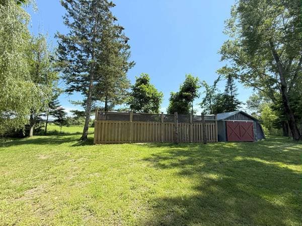 8 Route 132 O., Sainte-Anne-de-la-Pocatière — photo 27