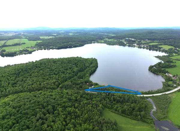 Route 311, Lac-Saint-Paul — photo 2
