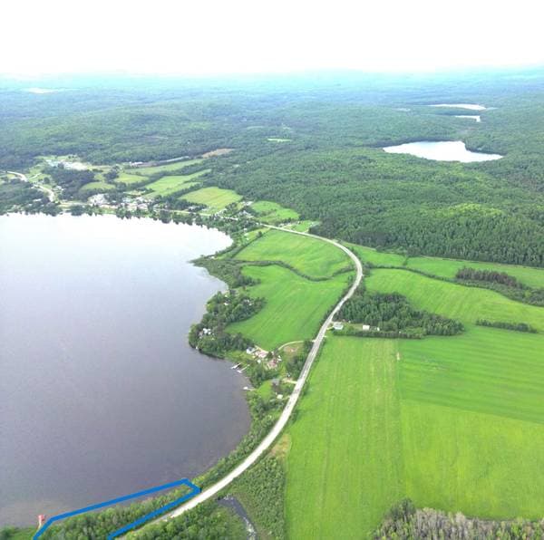Route 311, Lac-Saint-Paul — photo 11