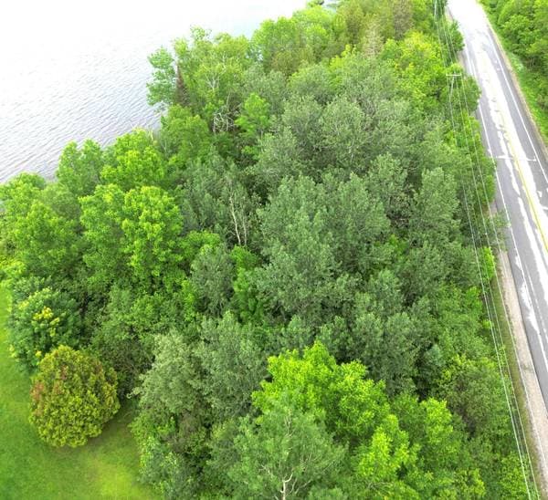Route 311, Lac-Saint-Paul — photo 12
