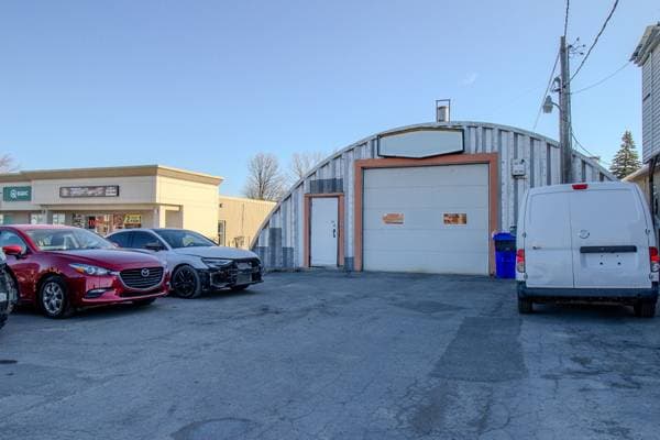 13413 Boul. du Curé-Labelle, Mirabel — photo 1