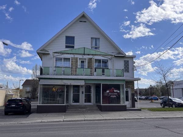 1539 -1543 Boul. Jacques-Cartier, Mont-Joli — photo 2