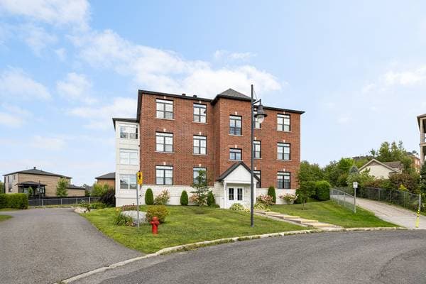 1090 -401 Rue du Moulin, Magog — photo 3
