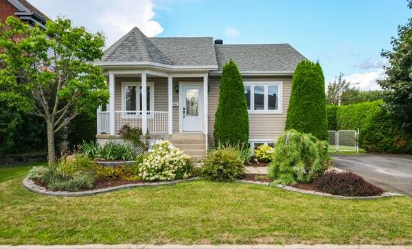 house — 2280 Rue des Colombes, Drummondville