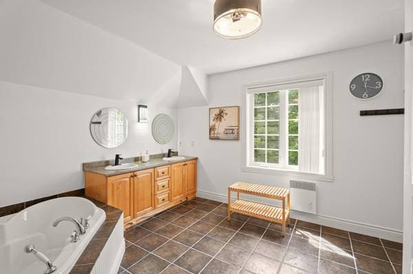 1 Rue Brin, Lac-des-Seize-Îles — photo 34
