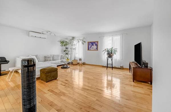 2054 Rue Gosselin, Laval (Chomedey) — photo 14