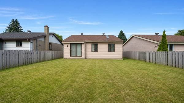 2054 Rue Gosselin, Laval (Chomedey) — photo 4