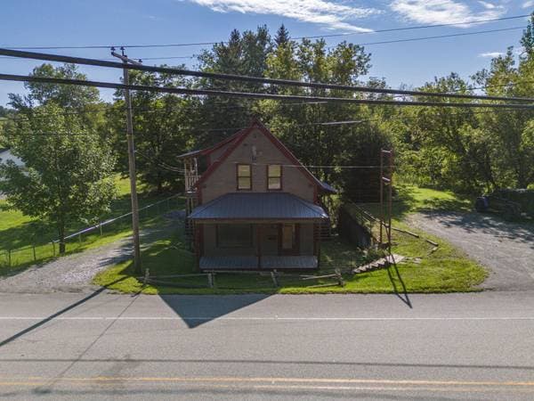 plex — 30 Rue Queen, Sherbrooke (Lennoxville)