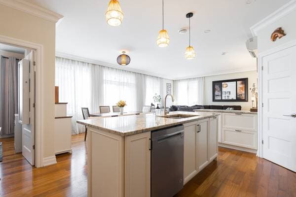 condo — 452 Rue Main #3, Hudson
