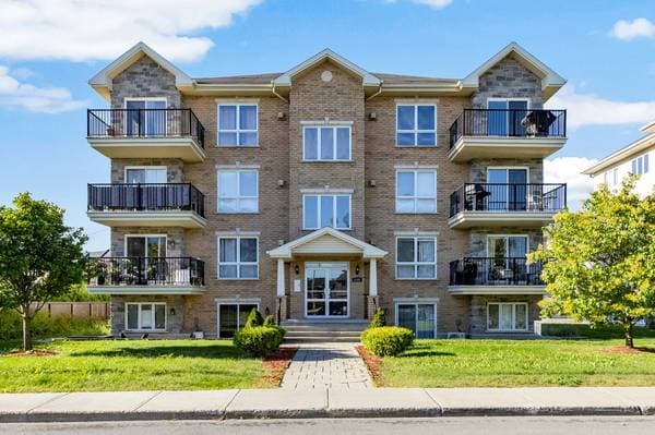 cottage — 1165 Rue Émile-Bouchard #302, Vaudreuil-Dorion