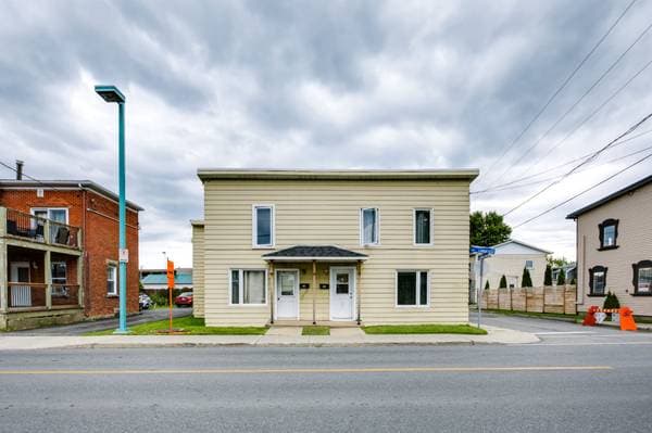 plex — 177 -179 Ch. Larocque, Salaberry-de-Valleyfield