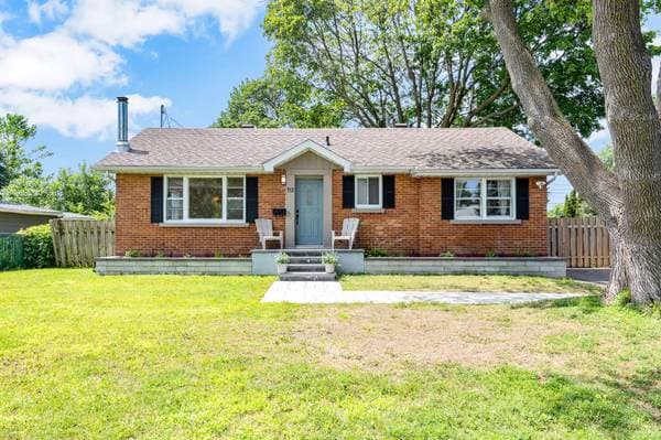 cottage — 112 Av. Windcrest, Pointe-Claire