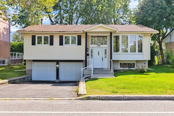 house — 540 Rue Westminster, Dollard-des Ormeaux