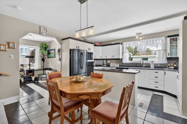 5343 Av. Royale, Boischatel — photo 5