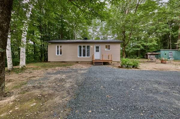 27 7e Avenue, Maddington Falls — photo 1