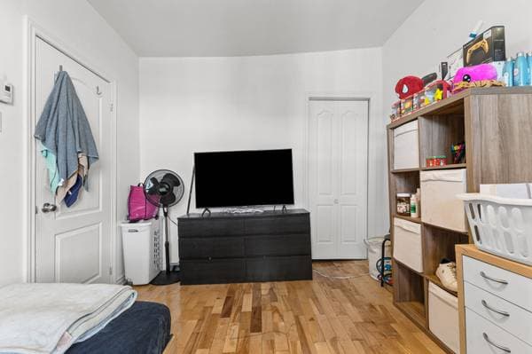 2533 -2537 Av. d'Orléans, Montréal (Mercier/Hochelaga-Maisonneuve) — photo 14