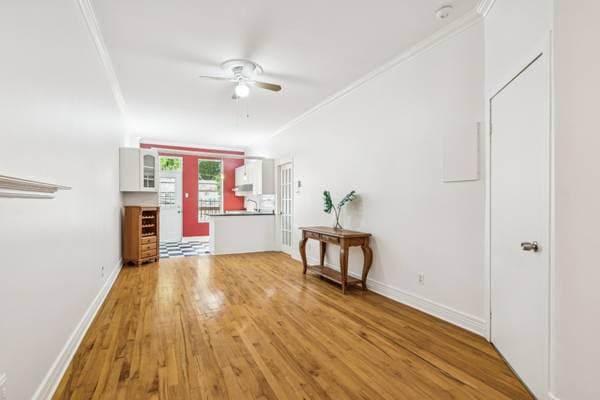 5534 Rue St-Denis, Montréal (le Plateau-Mont-Royal) — photo 4