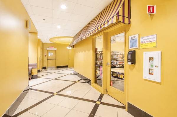 25 Prom. des Îles #306, Laval (Chomedey) — photo 17