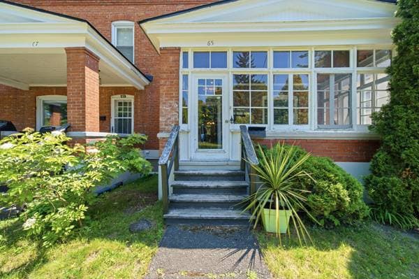65 Rue Lorne, Granby — photo 4