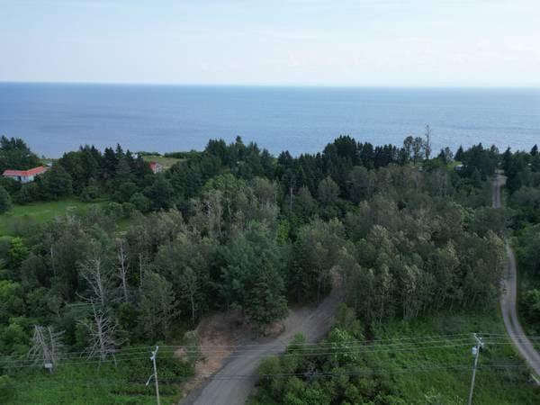 Boul. Perron, Carleton-sur-Mer — photo 8