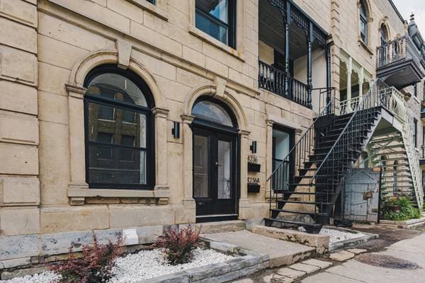 4240 Rue St-Urbain, Montréal (le Plateau-Mont-Royal) — photo 1