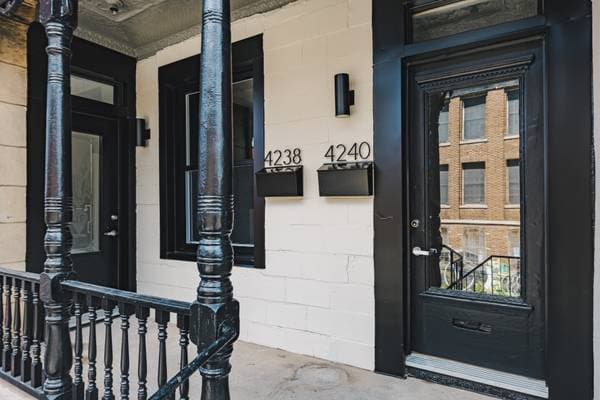 4240 Rue St-Urbain, Montréal (le Plateau-Mont-Royal) — photo 2