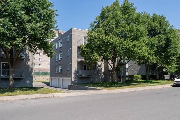 7081 Rue St-Zotique E. #201, Montréal (Anjou) — photo 34