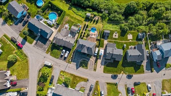 11 Rue Richelieu, Sainte-Brigitte-de-Laval — photo 63