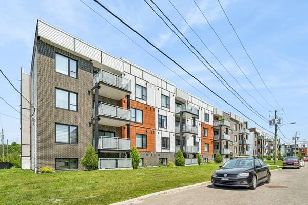10065 Rue de l'Épervier #104, Mirabel — photo 17