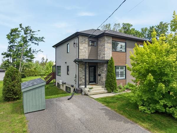 1214 Rue Laurentide, Magog — photo 2