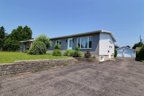 44 Rue St-Albert, Québec (Beauport) — photo 1