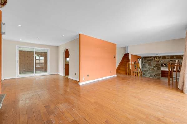 22 Rue Greenfield, Dollard-des Ormeaux — photo 3