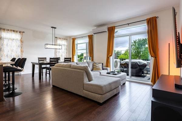 58 Rue St-Pierre #402, Saint-Constant — photo 3