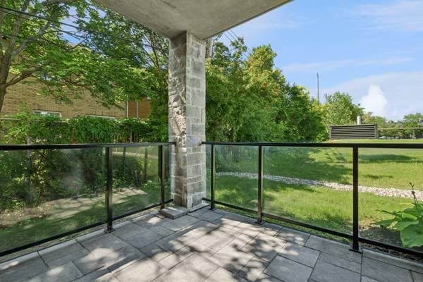 79 Av. Elm #105, Beaconsfield — photo 12