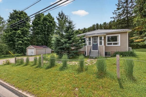 2822 Rue Principale O., Magog — photo 25