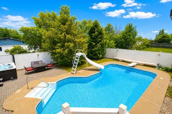 1545 Rue de la Québécoise, Val-D'Or — photo 3