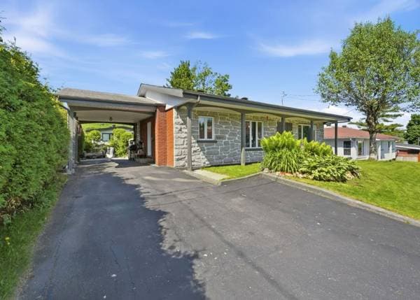 673 7e Avenue, Beauceville — photo 3
