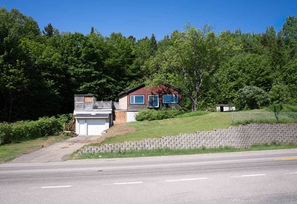 71 Av. Ste-Brigitte, Sainte-Brigitte-de-Laval — photo 1
