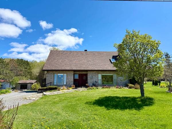 110 Rue Chamberland, Sainte-Anne-de-la-Pocatière — photo 2