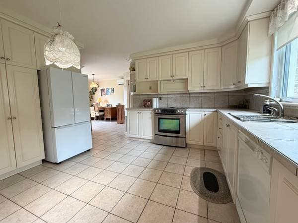 110 Rue Chamberland, Sainte-Anne-de-la-Pocatière — photo 25