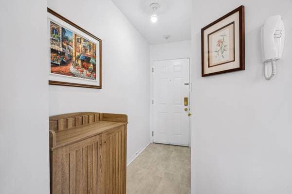 2410 Rue Henriette-Céré #301, Longueuil (Saint-Hubert) — photo 3