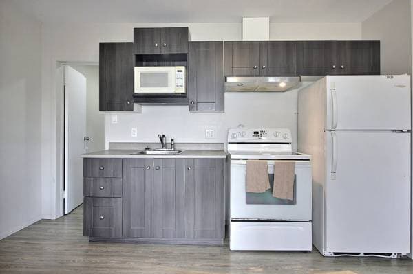 8 Rue de la Montagne, Carleton-sur-Mer — photo 20
