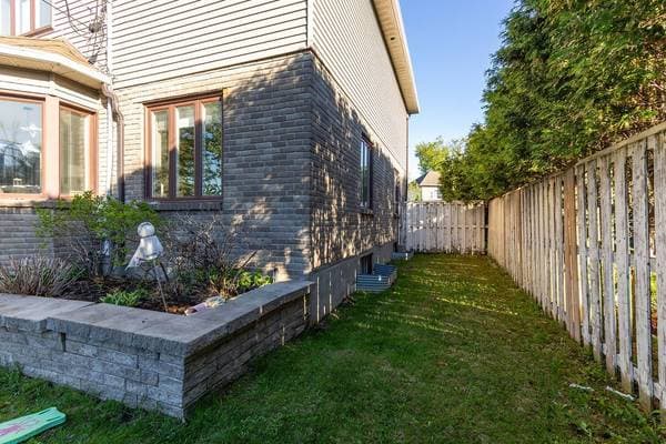 31 Rue Monsadel, Kirkland — photo 61